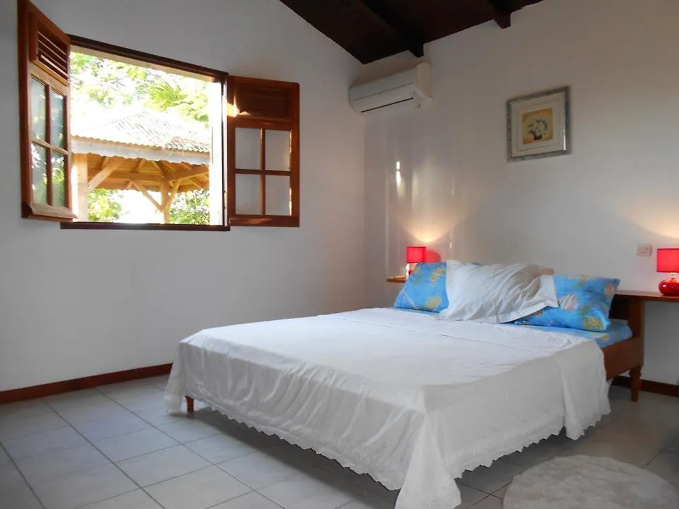 Domaine Des Hibiscus Hotel Saint-Francois  Guest house